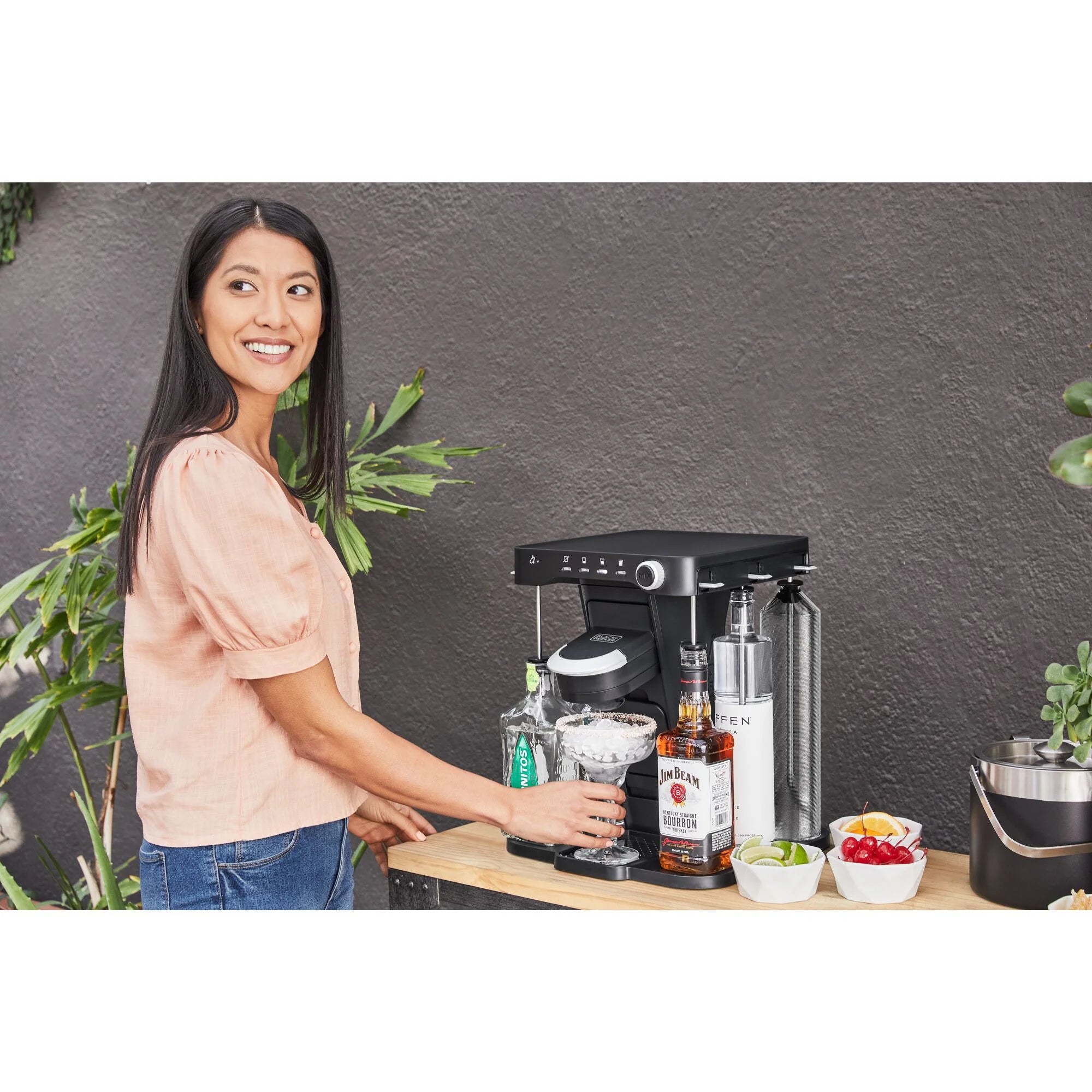 bev by BLACK+DECKER Cocktail Maker