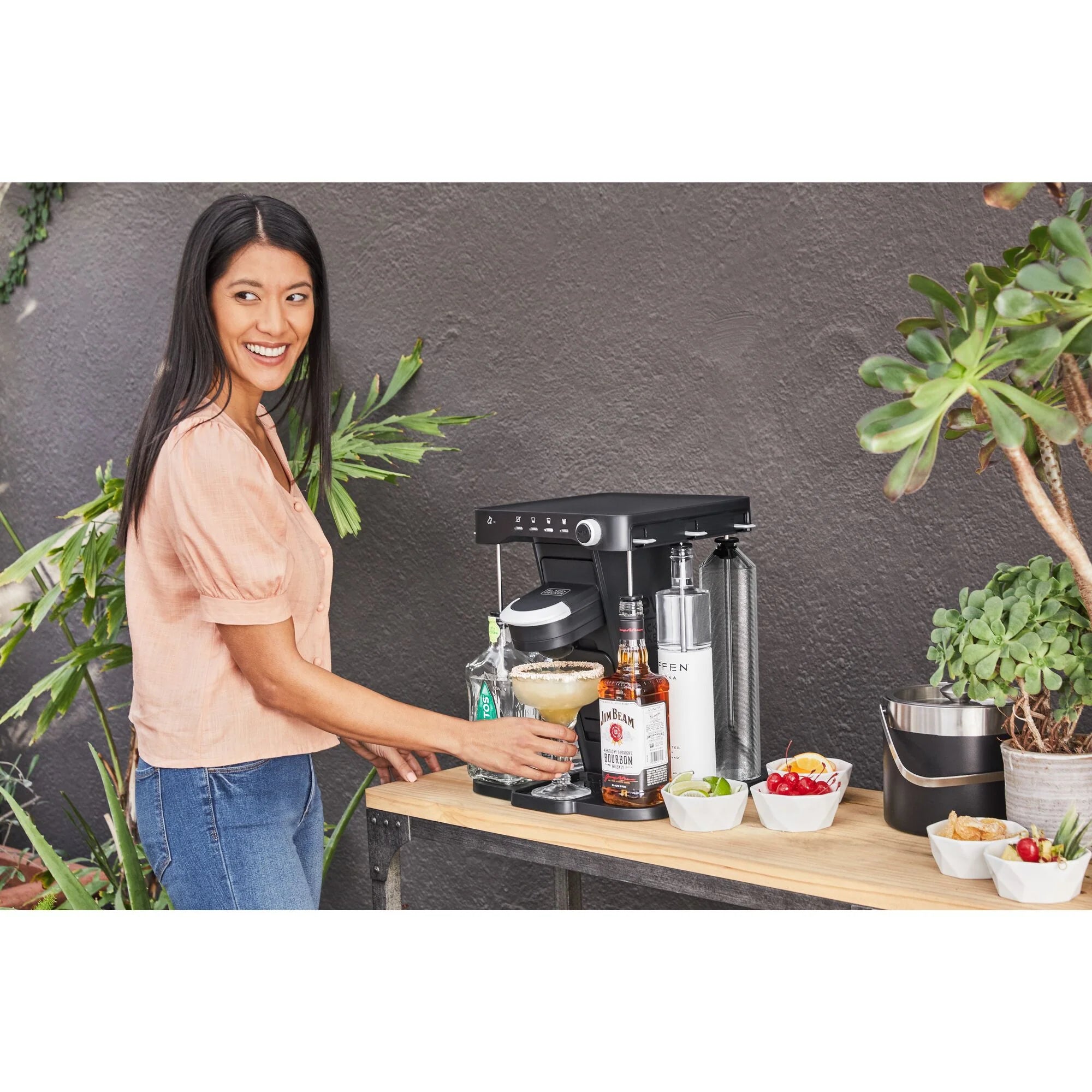 bev by BLACK+DECKER Cocktail Maker