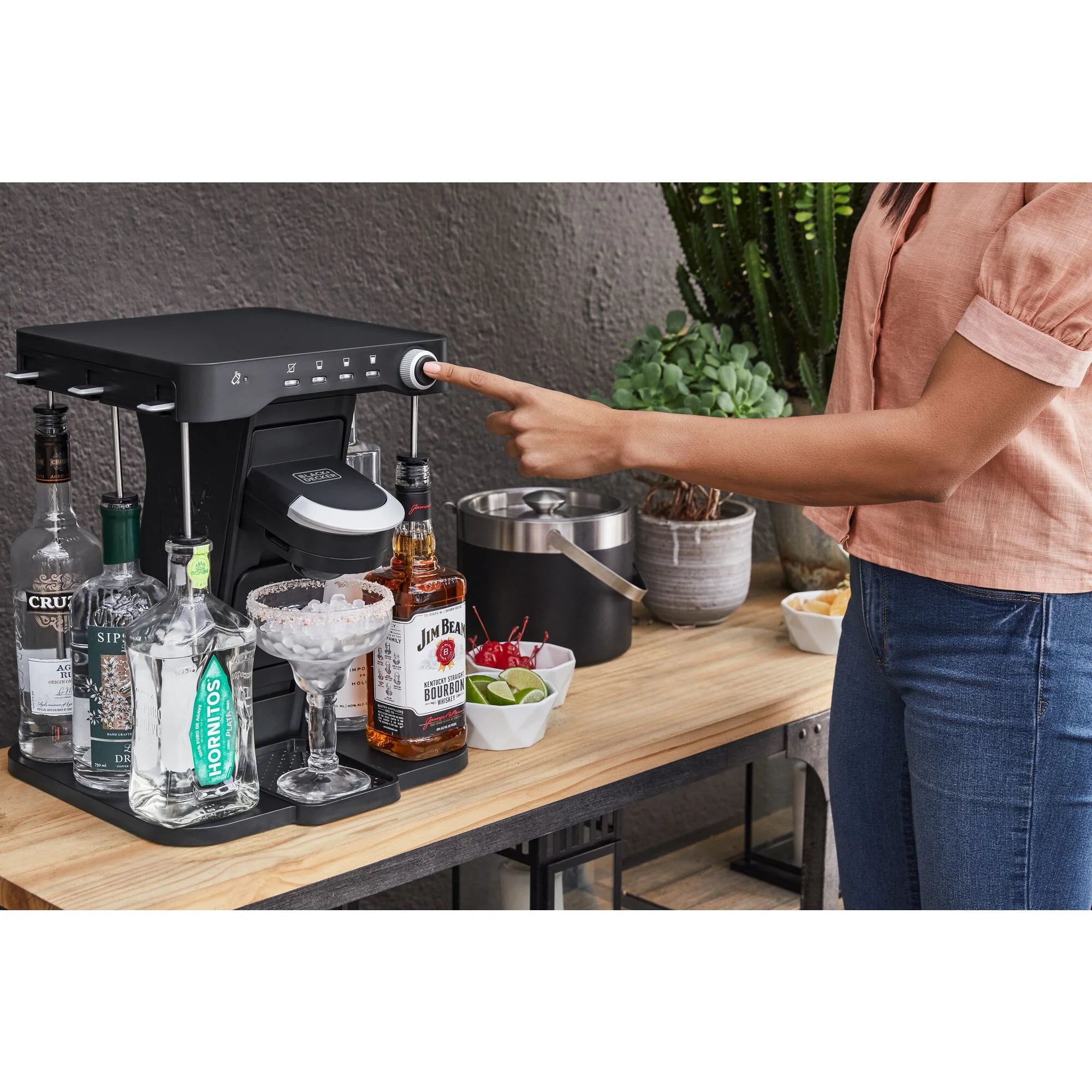 bev by BLACK+DECKER Cocktail Maker