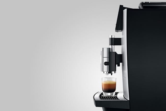 X8 Platinum Coffee Machine